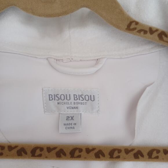NWT Bisou Bisou Women's Faux Leather Jacket In White Size 2X - Picture 4 of 10